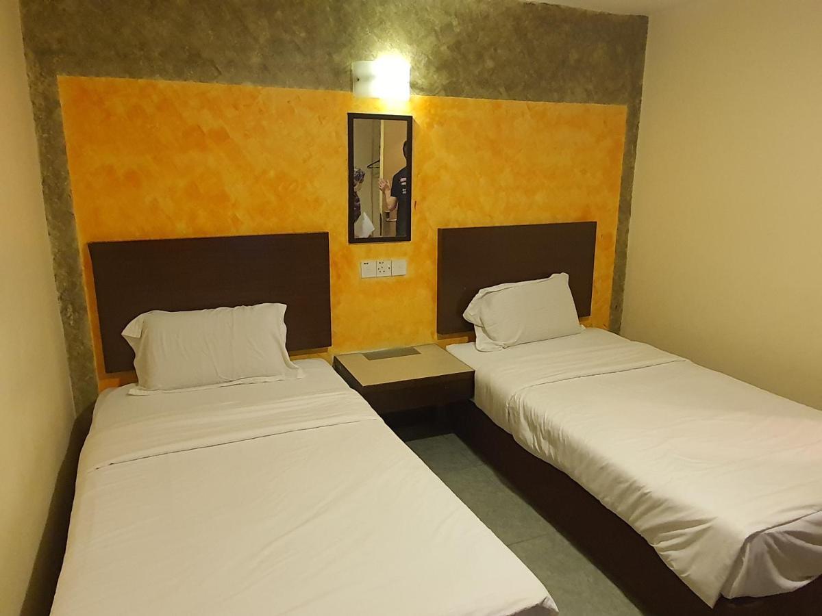 Avaria Boutique Hotel Malacca Esterno foto